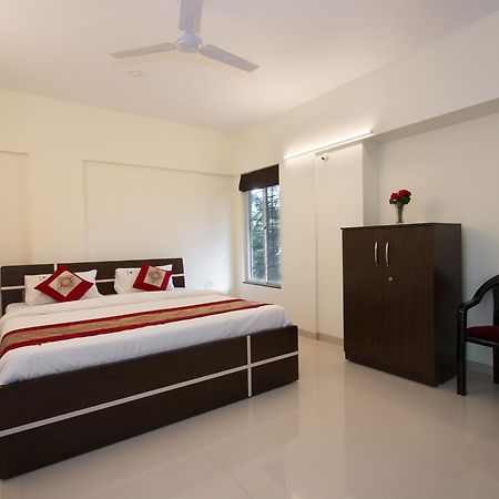 Oyo 9052 Leisurely Abode Khadki Exterior foto