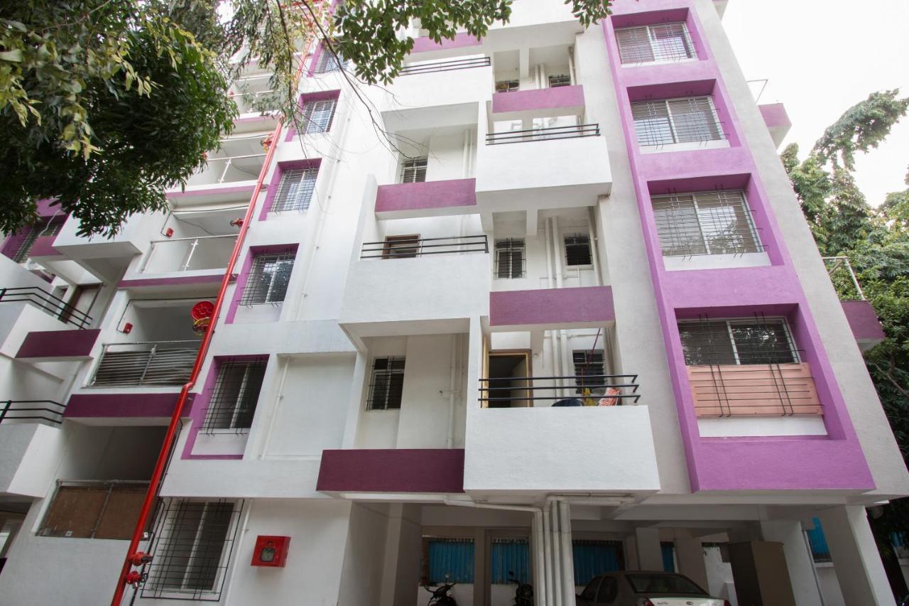 Oyo 9052 Leisurely Abode Khadki Exterior foto